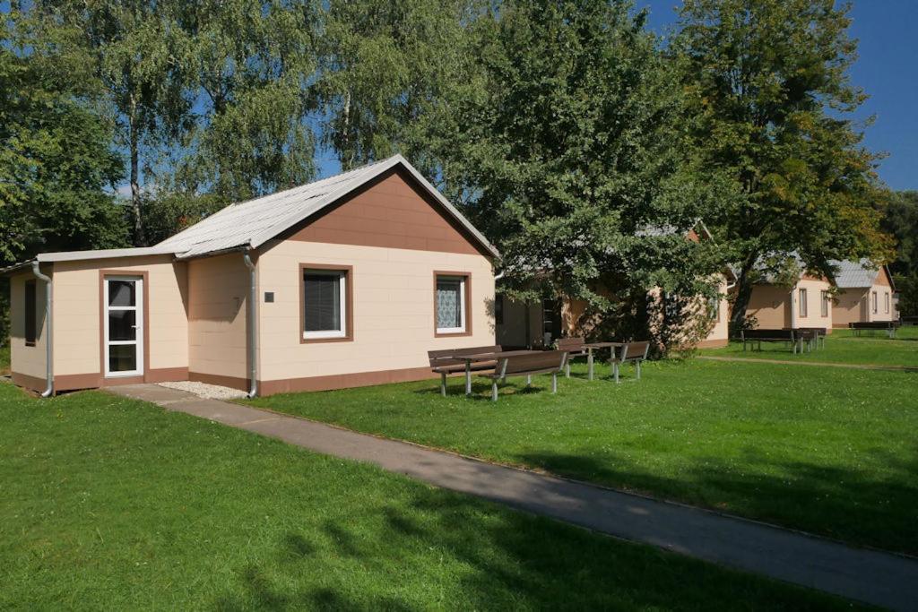 Camping Roznov Hotel Roznov pod Radhostem Exterior photo